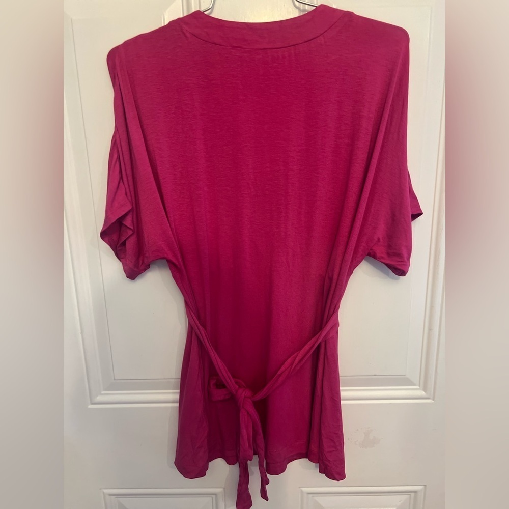 Tyler Boe Hot Pink Blouse Shirt Size Medium - Picture 4 of 4